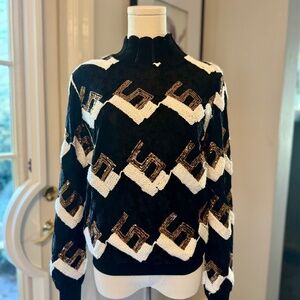 Molly Bracken Lightweight Lace Sweater XS Black/Gold/White